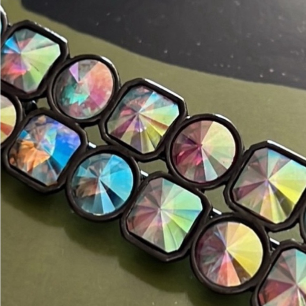 YSL Yves St. Laurent Vintage Borealis Aurora Crystal Japanned Metal Brooch - Picture 8 of 13